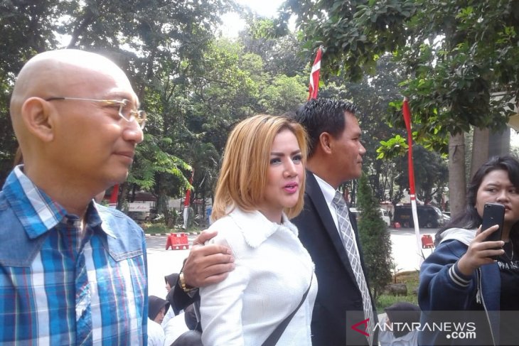 Pemeriksaan Barbie Kumalasari