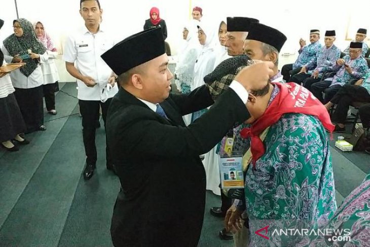 Wako Pangkalpinang lepas 273 jamaah calon haji