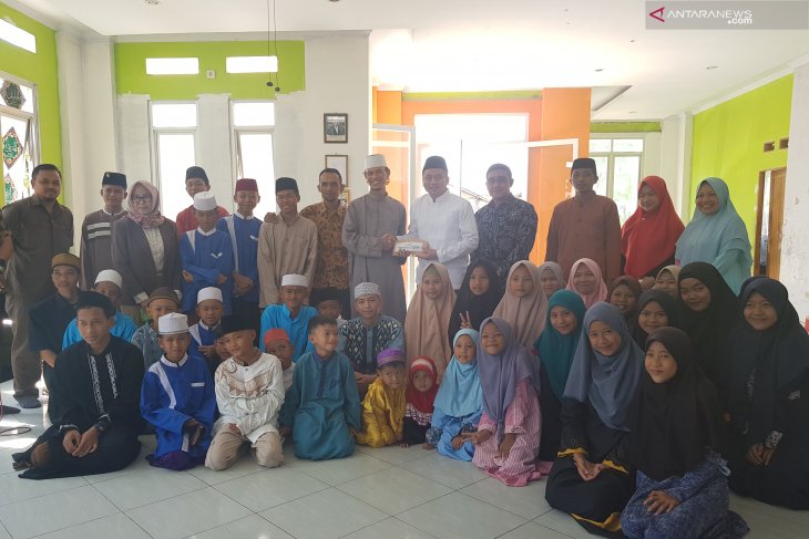 BBWM Bekasi salurkan dana CSR kepada anak yatim di LKSA