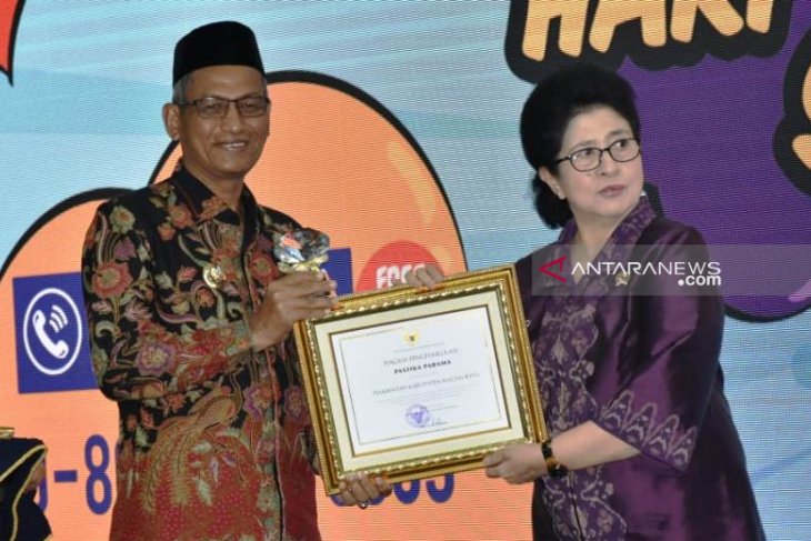 Pemkab Nagan Raya terima penghargaan dari Kemenkes terkait larangan merokok