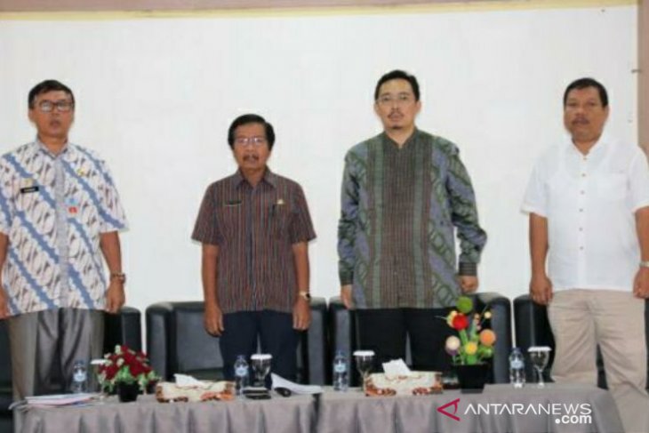 Wagub Babel bekali seluruh kades dan pengurus BUMDes