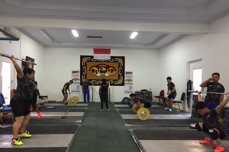 PB PABBSI targetkan juara umum angkat besi SEA Games