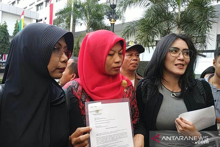 Rieke ada 132 permohonan penangguhan eksekusi Baiq Nuril