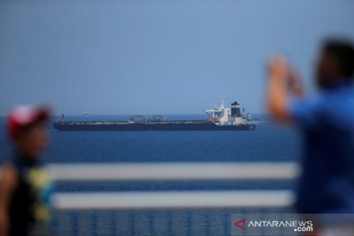 Angkatan Laut Inggris temukan sabu-sabu senilai 59M di Teluk Oman