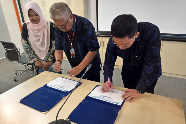 UNIS Tangerang bentuk pusat kajian halal pertama di Indonesia