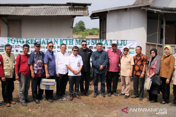 ULM dampingi DPR RI tinjau budi daya lahan gambut terintegrasi