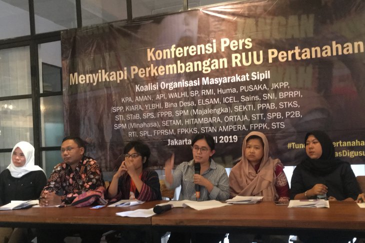RUU Pertanahan, ditentang petani didukung real estat