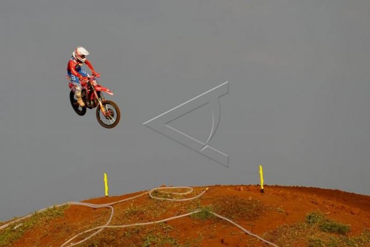 Tim Gajser juara MXGP di Semarang