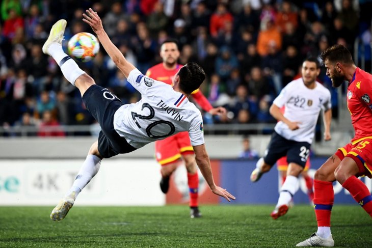 Tahap penjualan pertama UEFA dapat pesanan 19,3 juta tiket Euro 2020