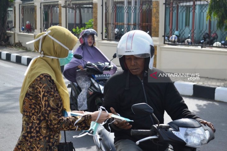 Dinkes Aceh Barat bagikan 2.500 masker untuk cegah dampak kabut asap