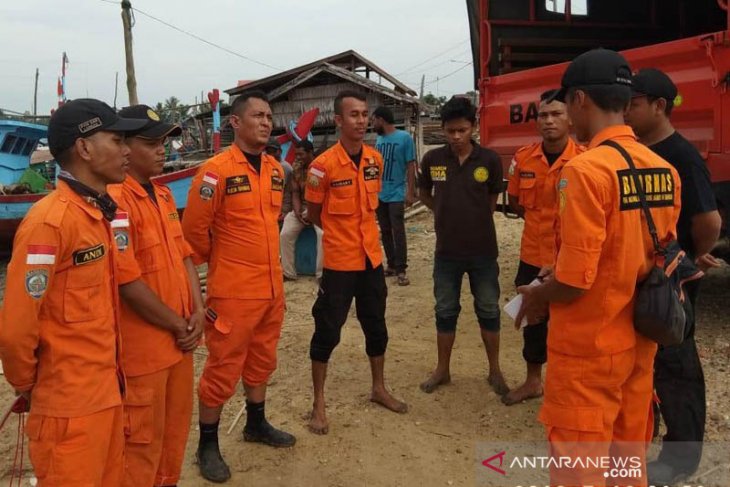 Nelayan hilang dihantam ombak di perairan Aceh Timur