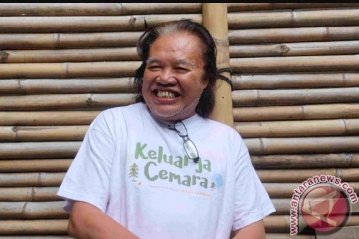 Kabar duka, sastrawan dan wartawan senior Arswendo meninggal dunia