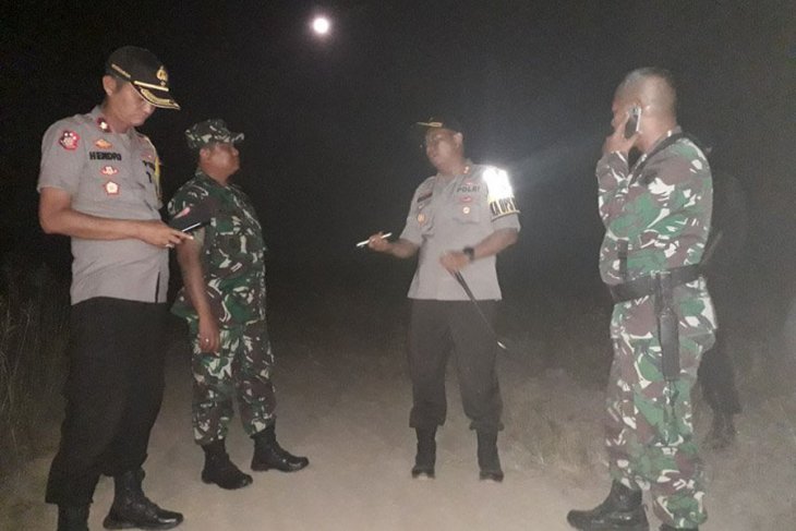 Beragam senjata ditemukan di lokasi bentrok antarwarga Mesuji