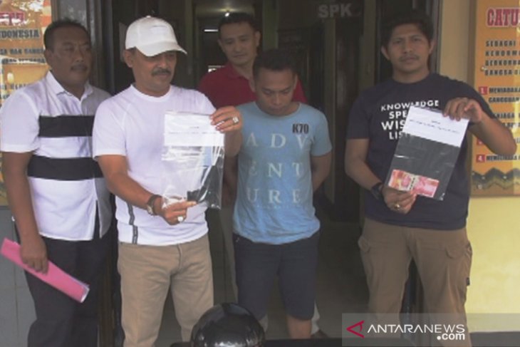 Ngaku sebagai polisi, begal ini tunjukkan pistol mainan kepada korban