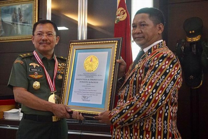 Penghargaan Leprid untuk Mayjen TNI Terawan