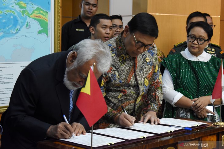 Wiranto-Xanana sign agreement to complete land border issues