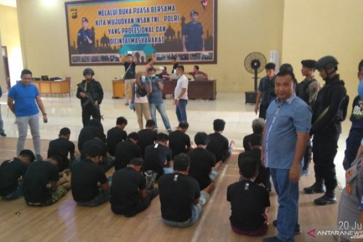 Tim terpadu penanganan kelompok SMB temukan sekarung fotokopi KTP