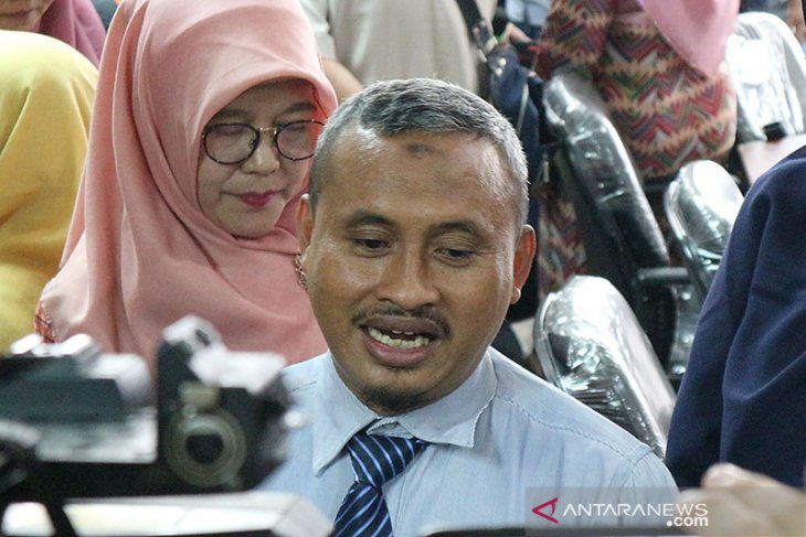 Pihak sekolah bantah anak Nunung jadi korban