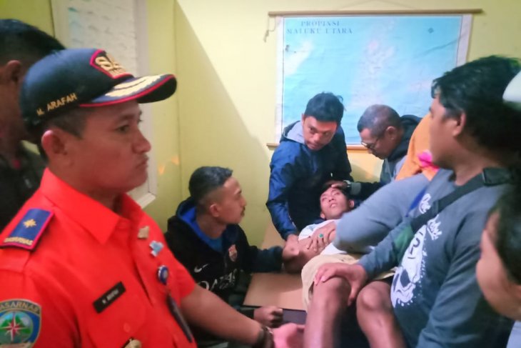 Basarnas selamatkan 16 ABK KM Inka Mina yang mati mesin