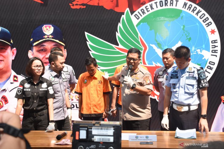 Nunung didapatkan sabu dari tiang listrik berlambang