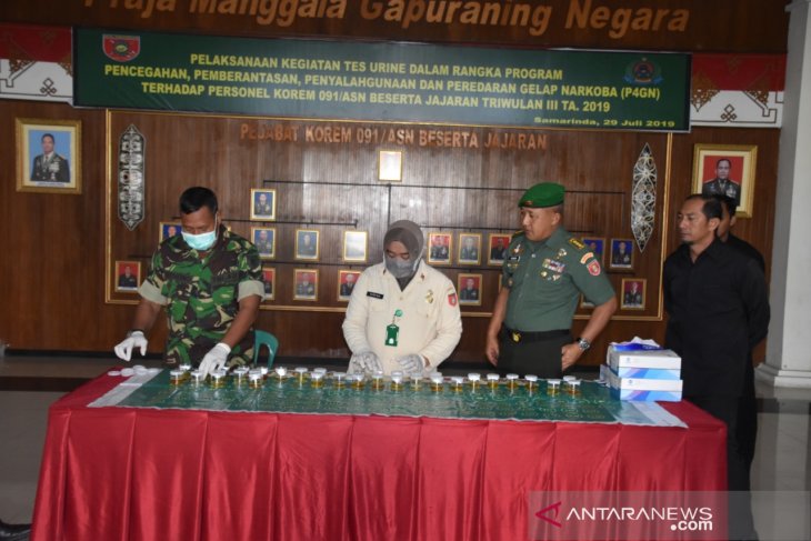 Provost kawal ketat tes urine prajurit Korem 091/ASN