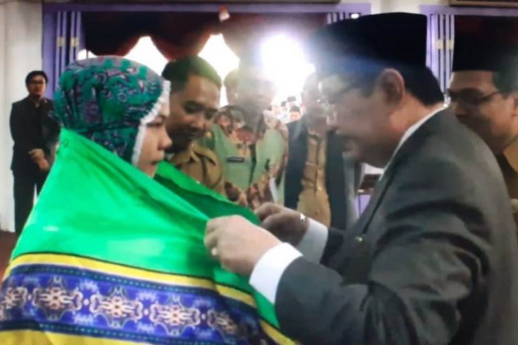 Bupati Paser Lepas 266 Jemaah Calon Haji