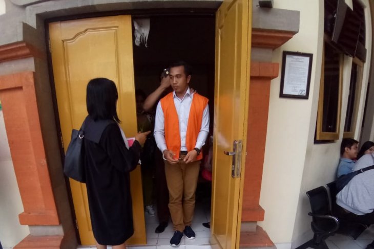 Sopir miliki narkoba dituntut 12 tahun di PN Denpasar