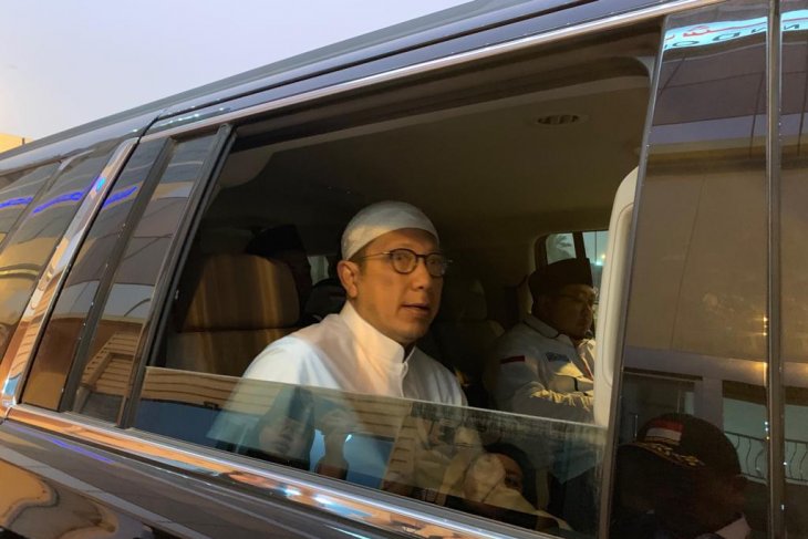Menag takziyah KH Maimoen Zubair di RS Mekkah