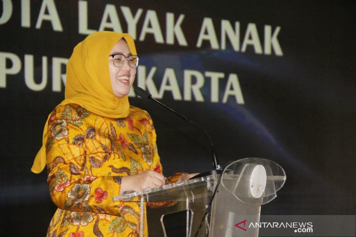 Ada lomba membungkus daging kurban tanpa kantong plastik di Purwakarta