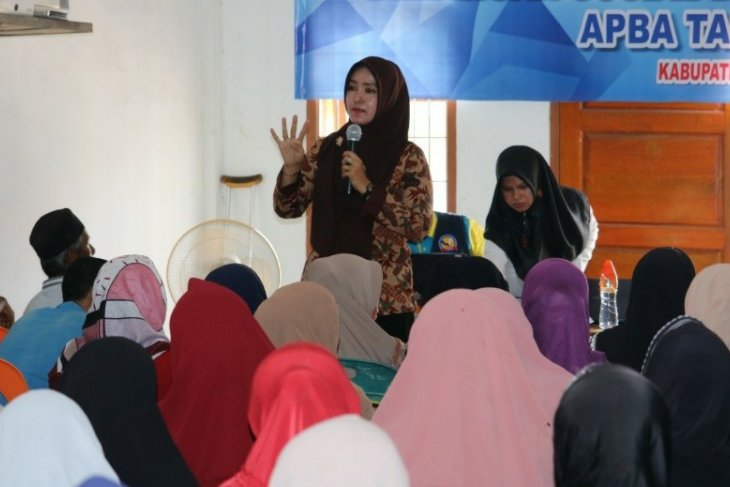 Dinsos Aceh bimbing 170 warga miskin yang terima bantuan di Bireuen