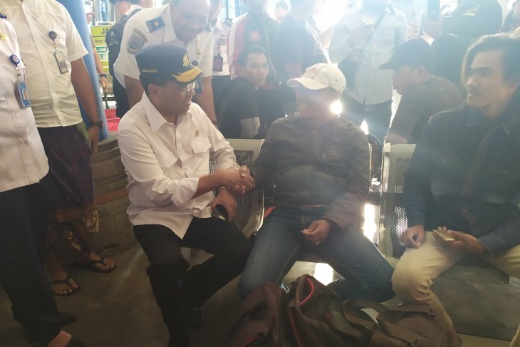 Menhub: pemerintah subsidi Rp5 miliar transportasi di Bali