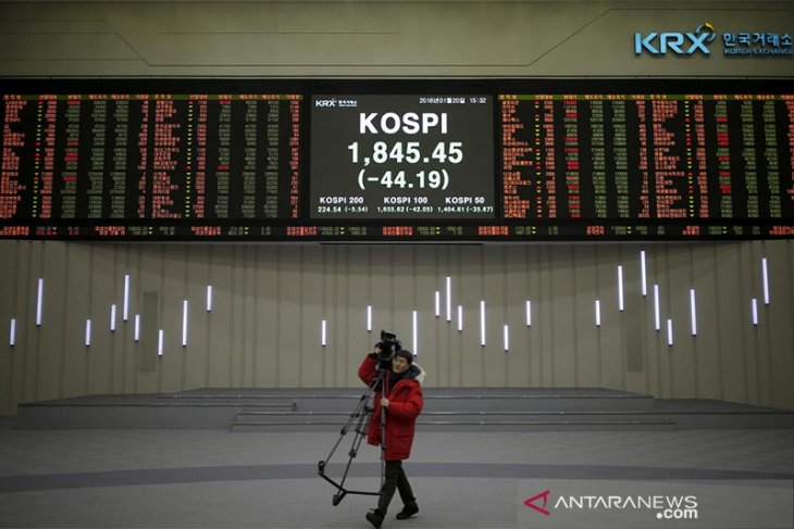 Bursa saham Seoul turun