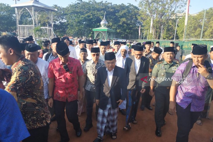 Kalla calls on people to pray for hajj pilgrims
