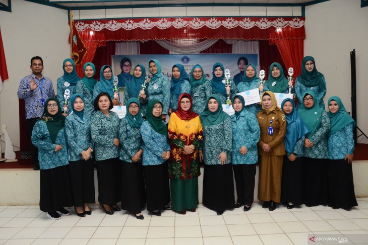PKK Jorong juara Lomba Penyuluhan Pola Asuh Anak