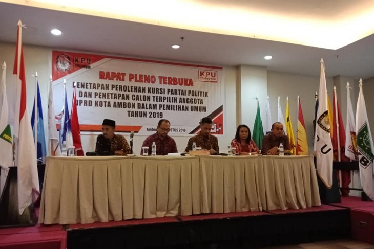 KPU Ambon tetapkan 35 anggota DPRD terpilih