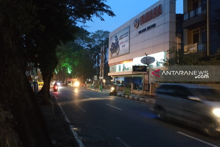 Diliburkannya TK dan SD di Pontianak atas pertimbangan kesehatan siswa