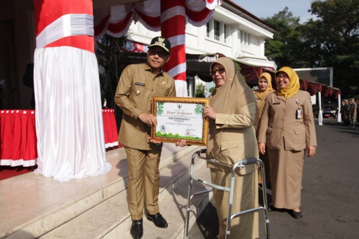 Tiga OPD Pemkot Malang raih Anugerah Adinata Mandrakantra