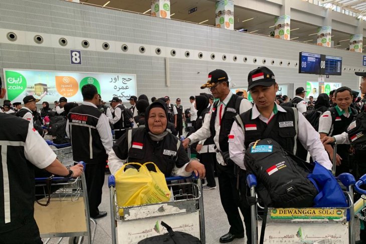 Petugas haji diberangkatkan ke Jeddah untuk melayani pemulangan jamaah
