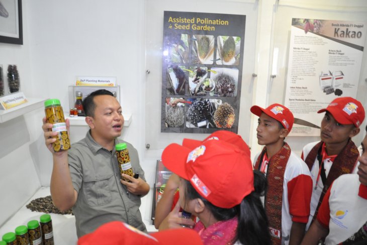 PPKS berharap peserta siswa mengenal nusantara PTPN IV jadi pengkampanye positif sawit