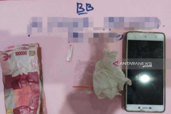JPU Kejari Ambon tuntut terdakwa kasus narkoba 10 tahun penjara