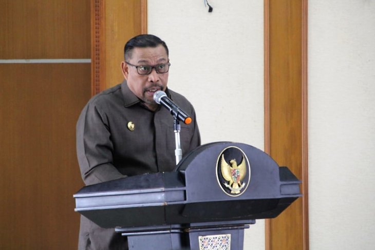 Habibie Wafat - Gubernur Maluku B.J. Habibie ilmuwan dunia