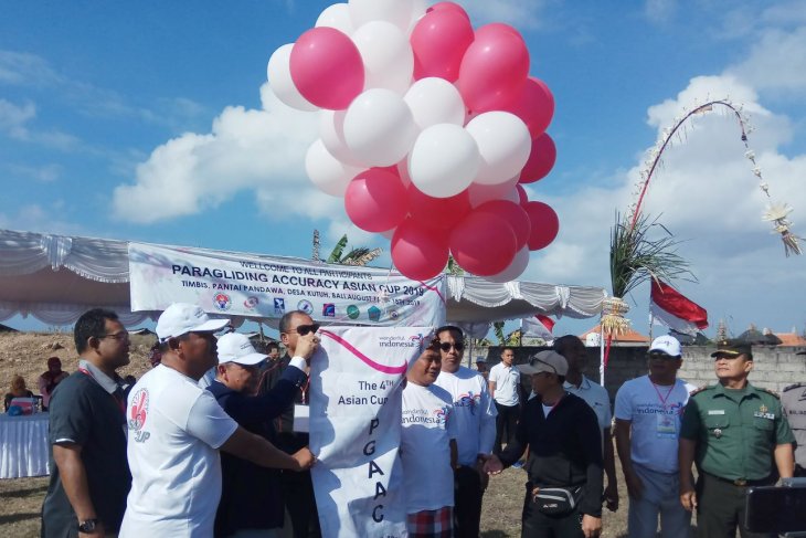 107 atlet paralayang siap berlaga dalam