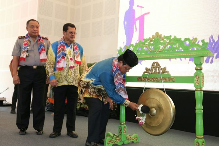 Sebanyak 200 lebih siswa dari 34 provinsi ikuti debat