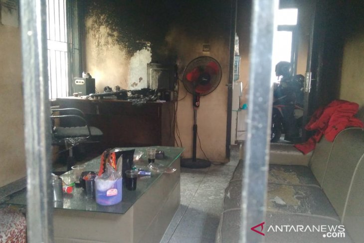 Kantor GMNI Cianjur diduga dibakar OTD