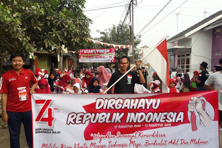 Berbagai lomba digelar warga Serang meriahkan HUT RI