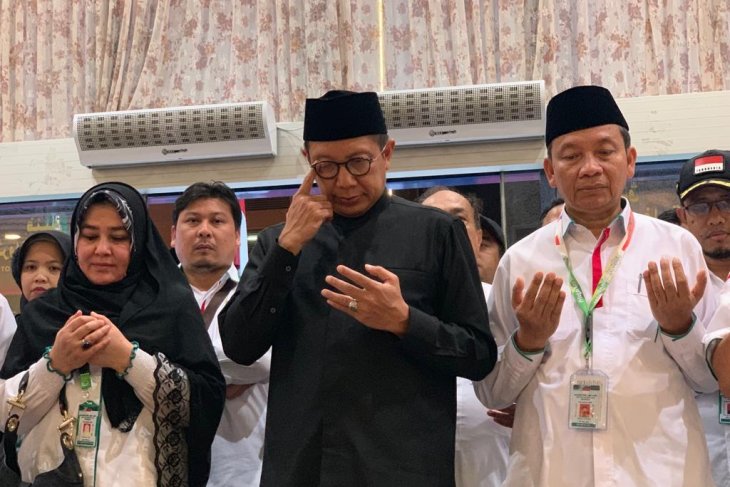 Lepas kepulangan kloter pertama, Amirul Hajj minta maaf