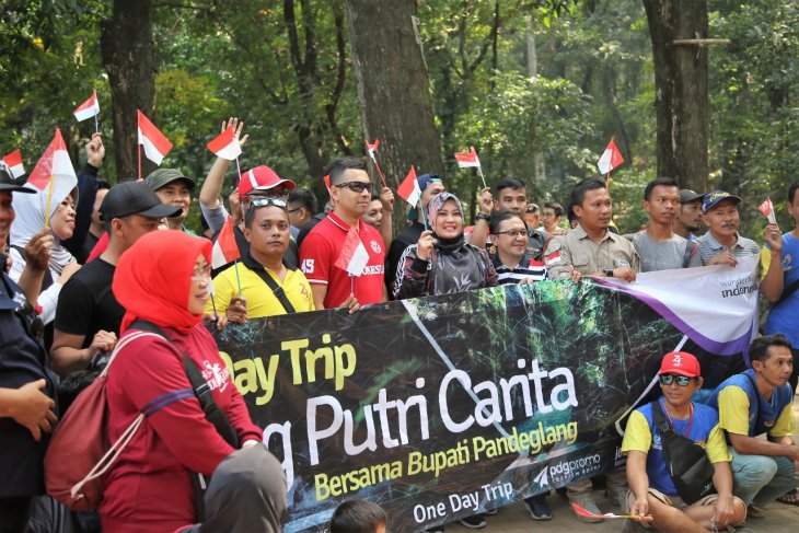 Promosikan Curug Putri, Bupati Irna ajak bikers berpetualang dalam konsep One Day Trip