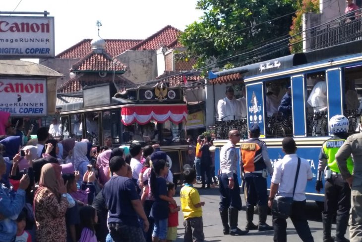 Kenaikan tarif transportasi online keluhkan warga