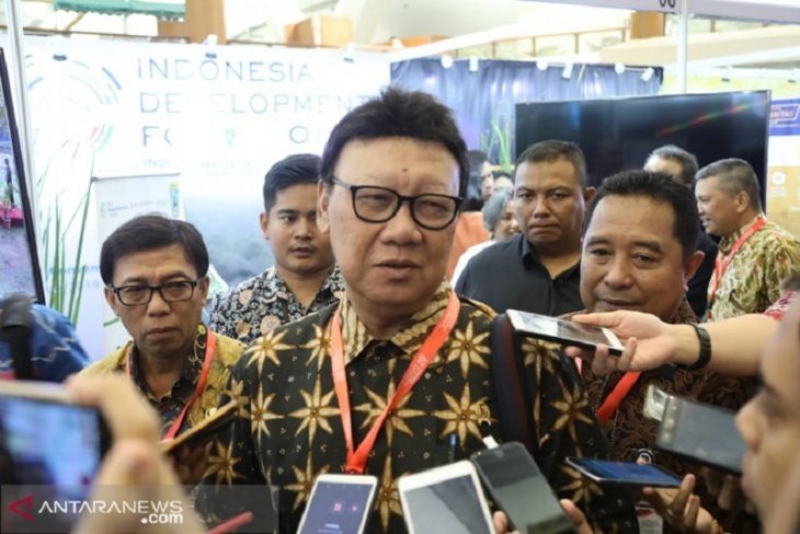 Mendagri tegaskan pelayanan masyarakat di Manokwari tetap jalan
