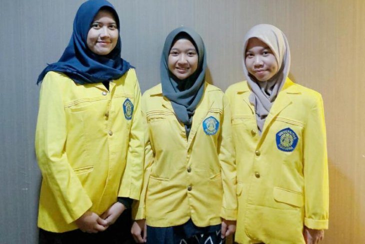 Mahasiswa Universitas Indonesia temukan obat alternatif kanker serviks